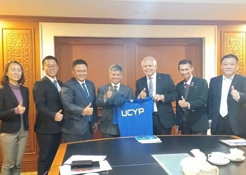 UCYP学校代表团拜访马来西亚驻华使馆大使阁下YM Raja Dato’ Nushirwan Bin Zainal Abidin